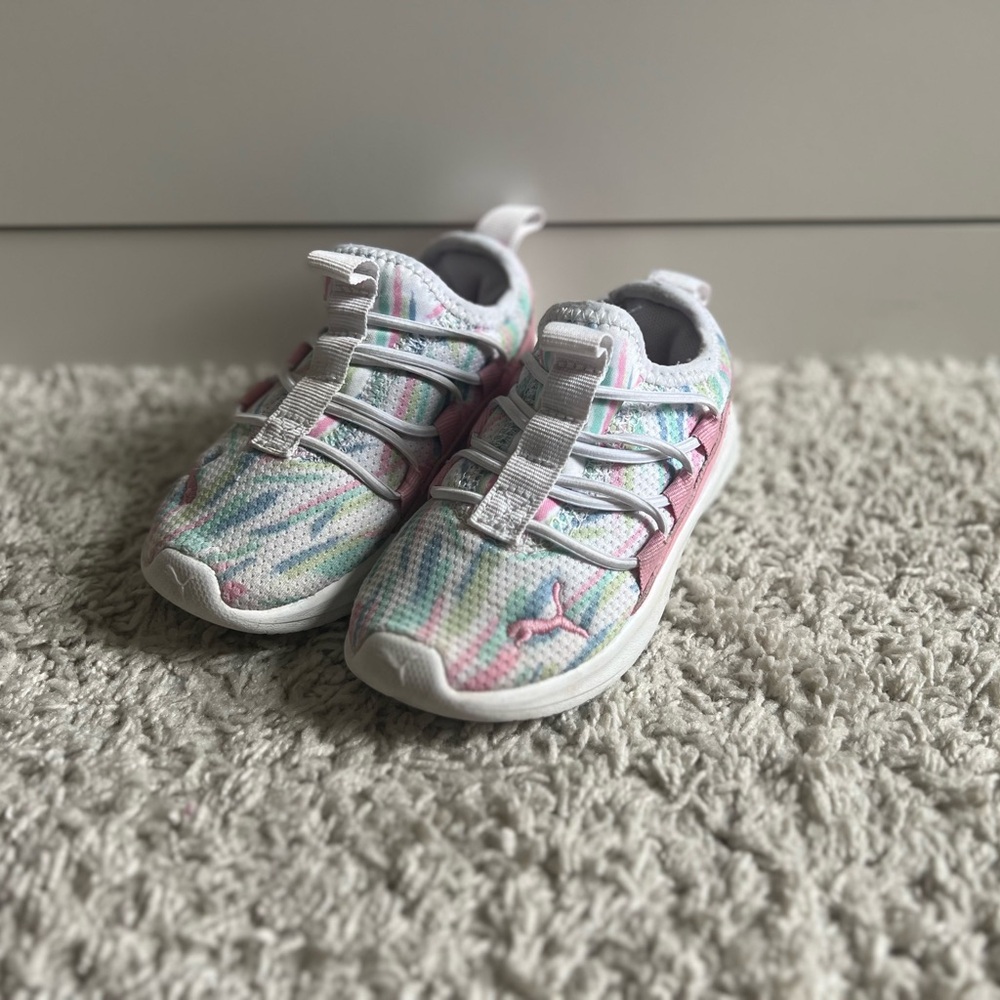 Puma White Sneakers with Velcro Straps and Floral Print